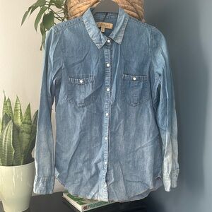 DEMOCRACY light chambray button up shirt size S